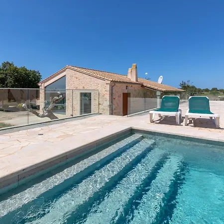 Holiday home Salom Verd