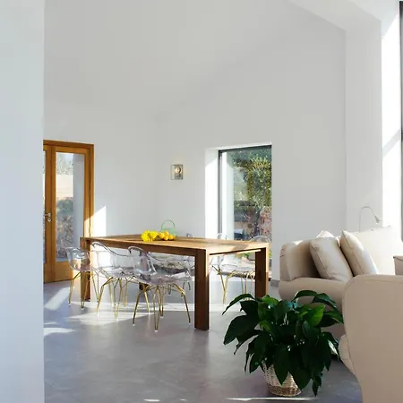 Holiday home Salom Verd *