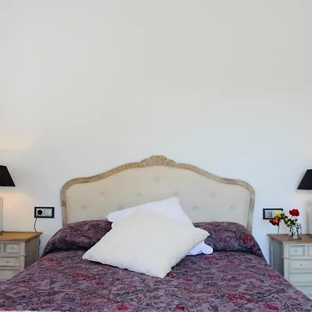 Holiday home Salom Verd Llombarts
